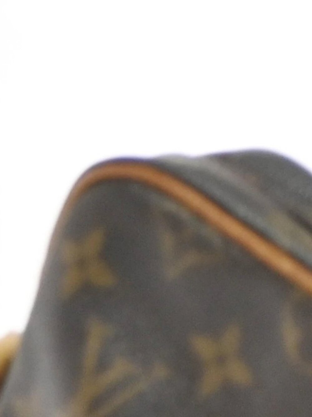 LOUIS VUITTON Amazon Crossbody Shoulder Bag Monogram Leather BN M45236 60KD088 - Picture 12 of 14